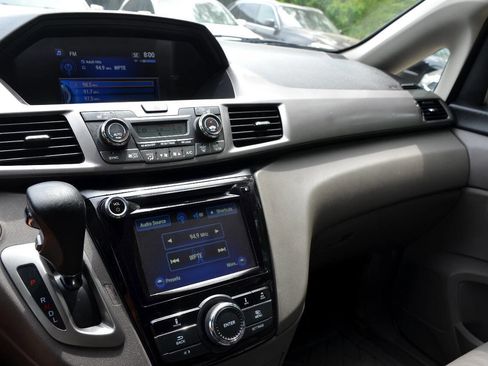 Used 2016 Honda Odyssey EX-L image 18