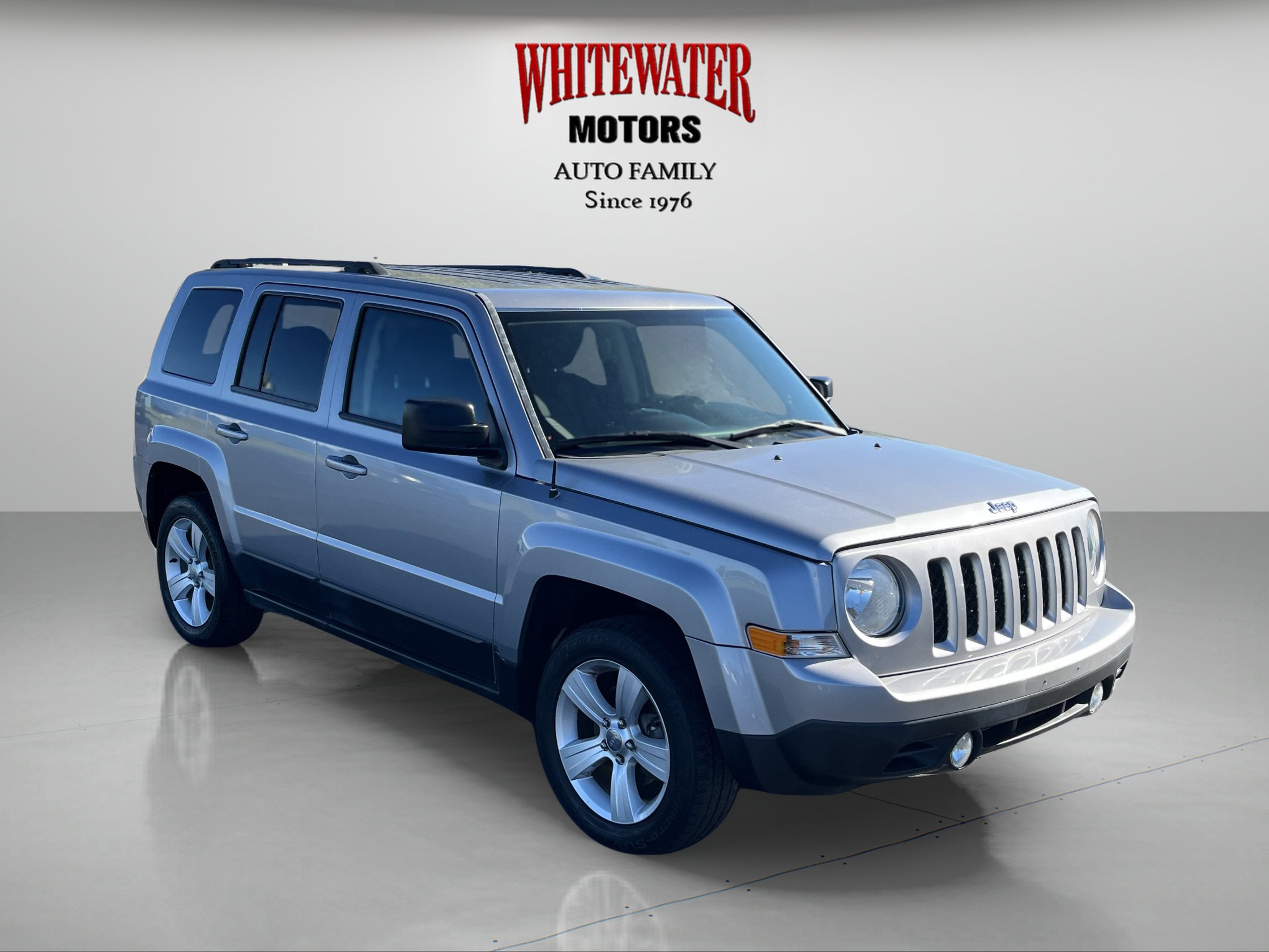 Used 2016 Jeep Patriot Latitude FWD image 7