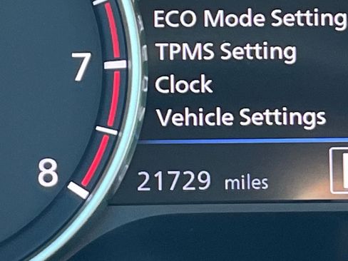 Used 2025 Nissan Sentra SV image 40