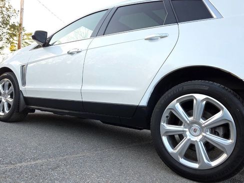 Used 2015 Cadillac SRX Premium image 8