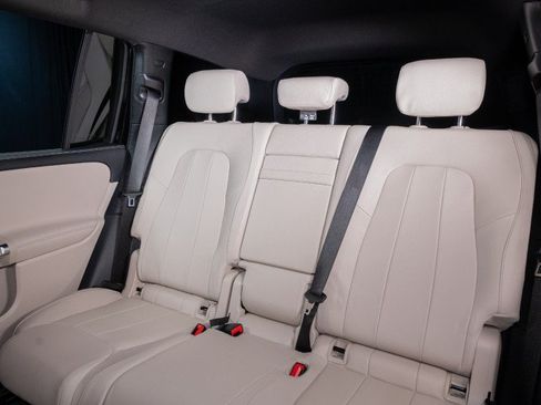 New 2026 Mercedes-Benz GLB 250 image 25