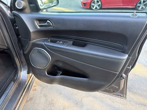 Used 2019 Dodge Durango R/T w/ Technology Group RWD image 24