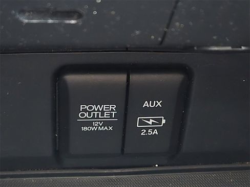 Used 2021 Honda Pilot Touring image 24