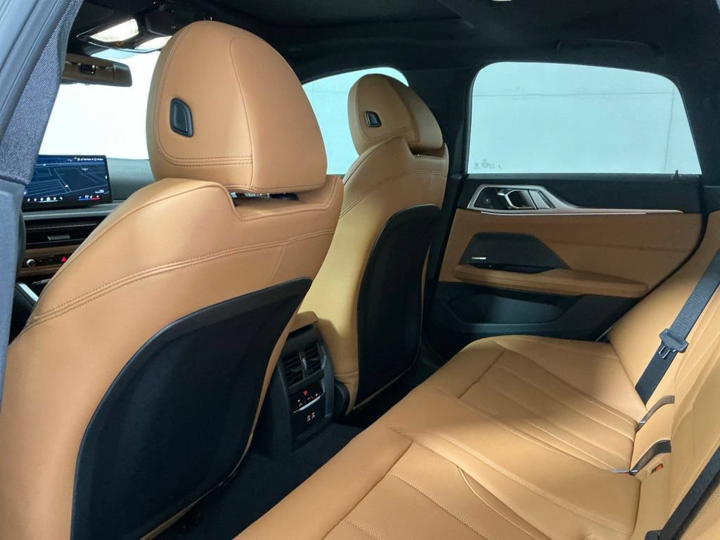 New 2026 BMW 430i xDrive w/ M Sport Package AWD/4WD image 25