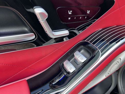 New 2026 Mercedes-Benz S 580 4MATIC Sedan image 21