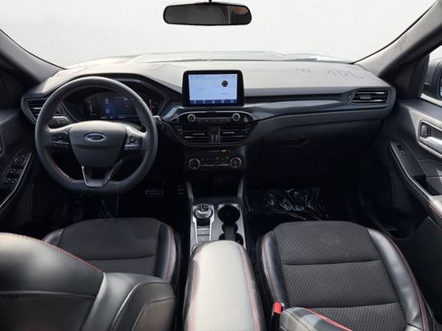 Used 2023 Ford Escape ST-Line w/ Equipment Group 301A image 10