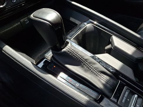 Used 2024 Honda Accord Sport image 15