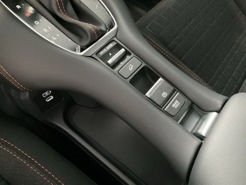 New 2026 Honda HR-V Sport image 12