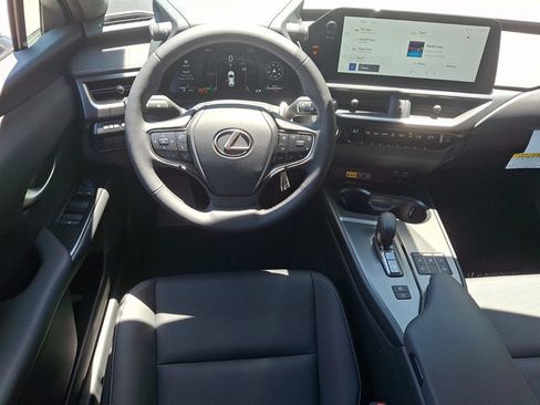 New 2026 Lexus UX 300h AWD image 6