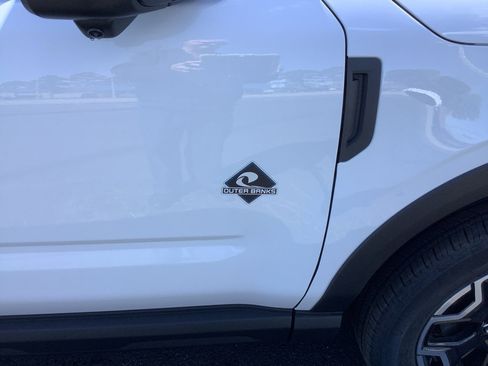 New 2026 Ford Bronco Sport Outer Banks w/ Outer Banks Tech Package+ image 9