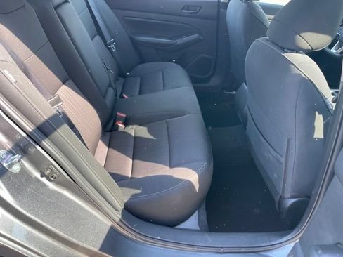 Used 2025 Nissan Altima 2.5 SV FWD image 16
