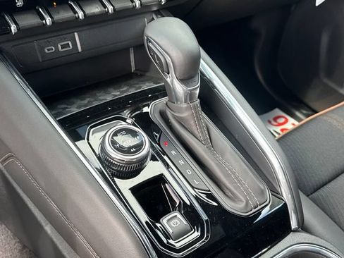 New 2026 GMC Canyon AT4 w/ Technology Plus Package AWD/4WD image 16