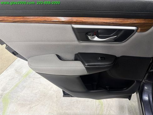 Used 2017 Honda CR-V EX image 25