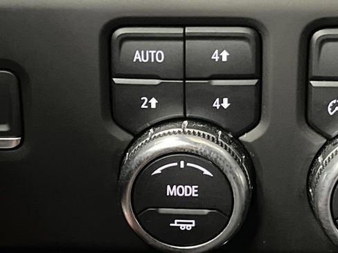 Used 2024 GMC Sierra 2500 Denali Ultimate w/ Snow Plow Prep/Camper Package image 24