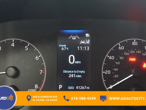 Used 2024 Toyota Corolla SE w/ SE Premium Package FWD image 3
