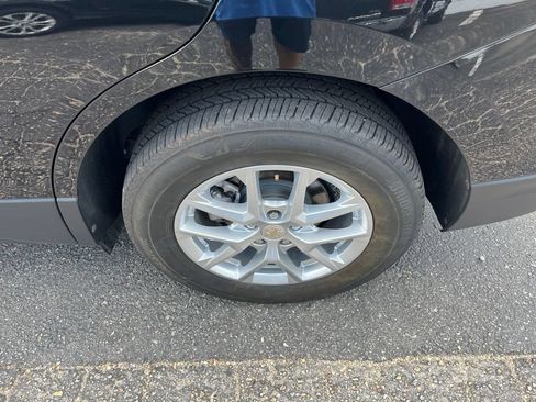 Used 2024 Chevrolet Equinox LT AWD/4WD image 47