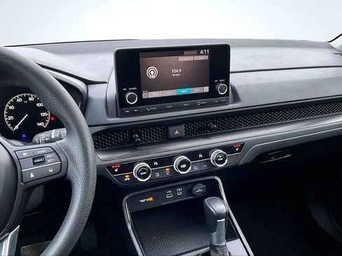 Used 2025 Honda CR-V EX image 16