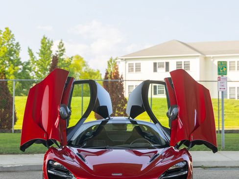 Used 2021 McLaren 720S Performance RWD image 42