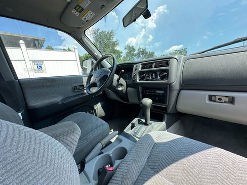 Used 2001 Mitsubishi Montero Sport ES RWD image 10
