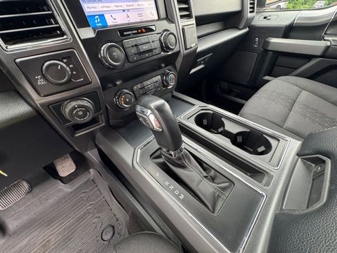 Used 2019 Ford F150 XLT w/ Equipment Group 302A Luxury AWD/4WD image 28
