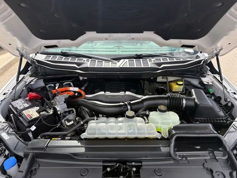 Certified 2022 Ford F150 Lariat w/ Equipment Group 502A High AWD/4WD image 27