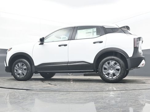 New 2026 Nissan Kicks S image 30