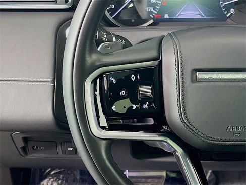 Used 2023 Land Rover Range Rover Velar R-Dynamic S image 10