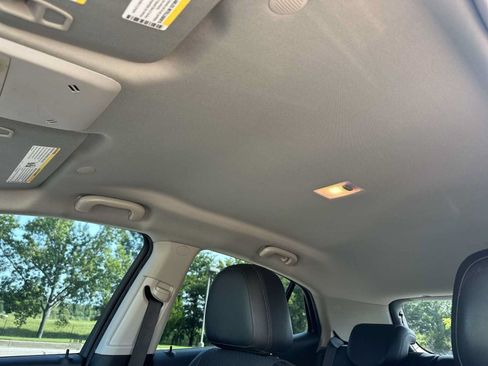 Used 2019 Buick Encore Preferred FWD image 19