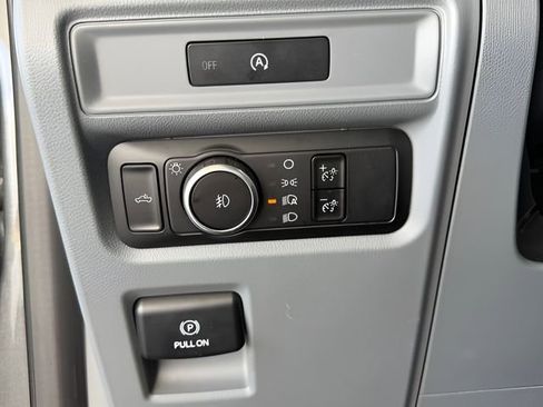 Used 2025 Ford F150 XLT w/ Equipment Group 301A Standard AWD/4WD image 19