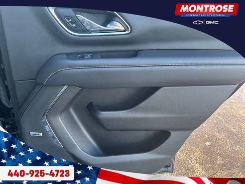 Used 2021 GMC Yukon SLT w/ SLT Luxury Plus Package image 28