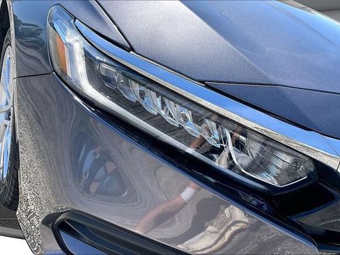 Used 2019 Honda Accord LX image 30