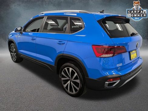 Used 2022 Volkswagen Taos SE image 7