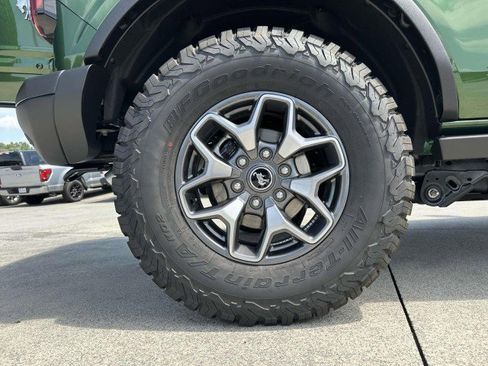 New 2025 Ford Bronco Badlands image 17