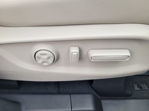 New 2025 Honda Odyssey EX-L image 39