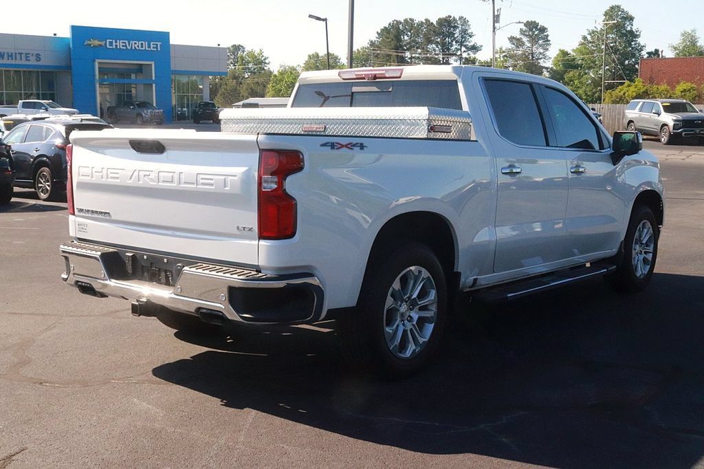 Used 2024 Chevrolet Silverado 1500 LTZ w/ Technology Package AWD/4WD image 7