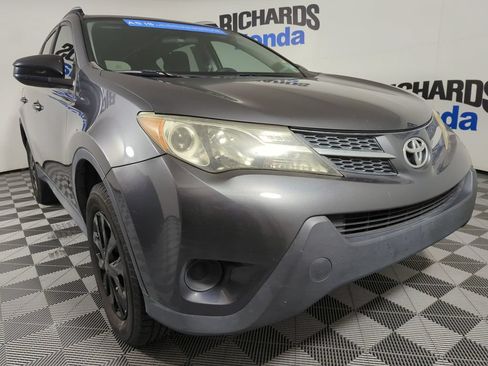 Used 2013 Toyota RAV4 LE FWD image 6