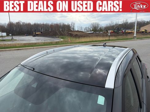 Used 2023 Nissan Kicks SV FWD image 43