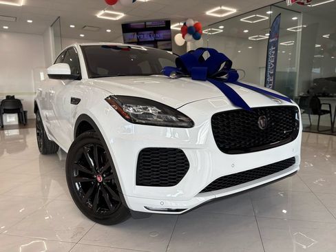 Used 2020 Jaguar E-PACE R-Dynamic HSE AWD/4WD image 3