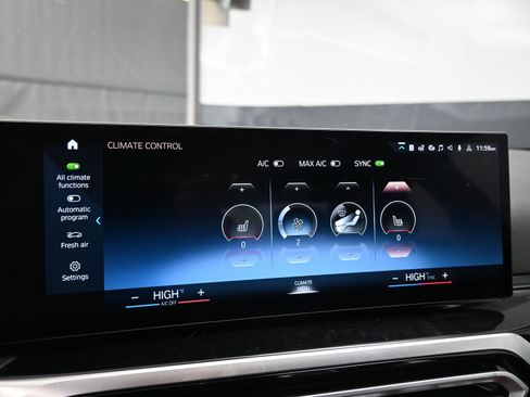 Used 2024 BMW 230i Coupe w/ Premium Package image 12