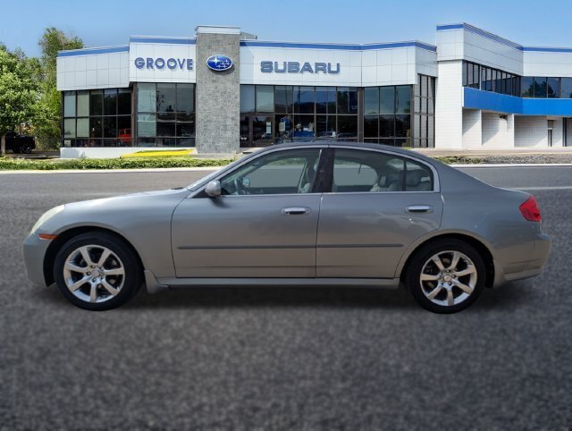 Used 2005 INFINITI G35 x Sedan w/ (P03) Premium Pkg C AWD/4WD image 2