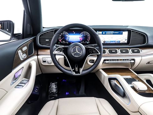 New 2026 Mercedes-Benz GLE 350 4MATIC image 4
