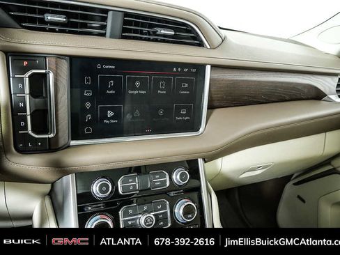 Used 2022 GMC Yukon Denali image 13