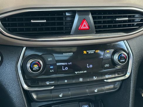 Used 2020 Hyundai Santa Fe SEL FWD image 28