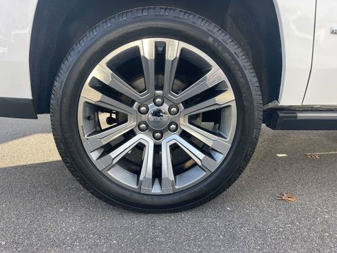 Used 2019 GMC Yukon XL Denali w/ Denali Ultimate Package image 36