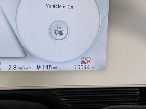 Used 2024 Hyundai Ioniq 5 SE image 17