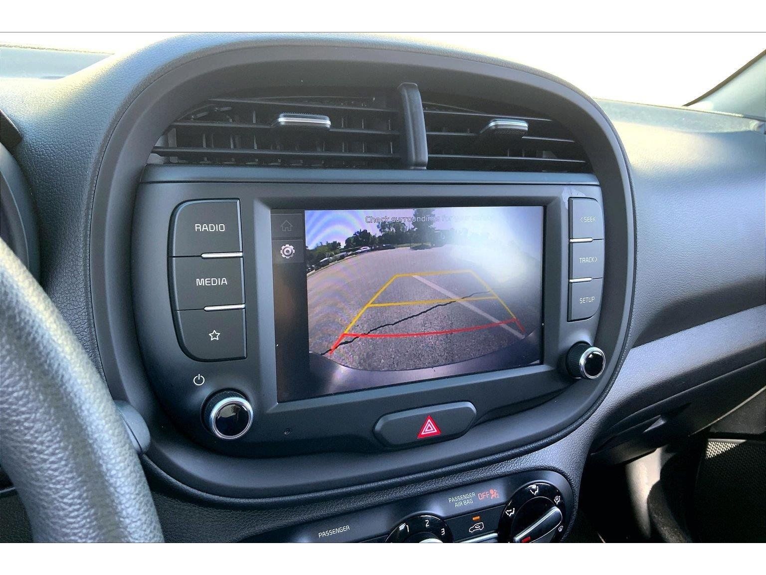 Used 2022 Kia Soul LX FWD image 19