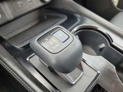 Used 2021 Nissan Rogue SL FWD image 21