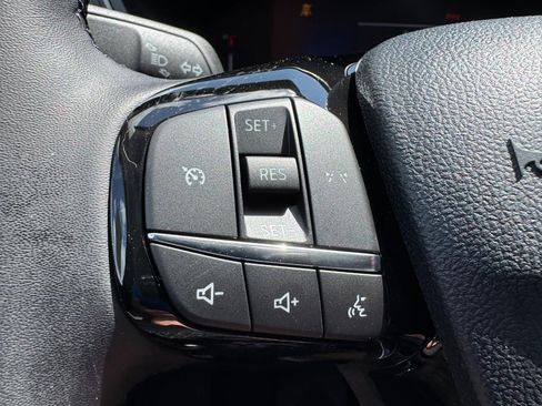 New 2025 Ford Escape Active w/ Cold Weather Package image 10