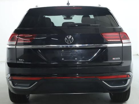 Certified 2021 Volkswagen Atlas Cross Sport SEL image 45