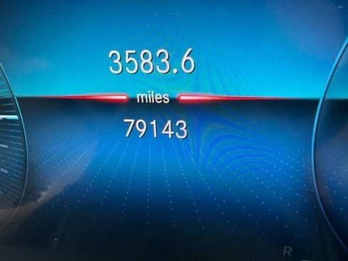 Used 2020 Mercedes-Benz GLS 450 4MATIC image 22